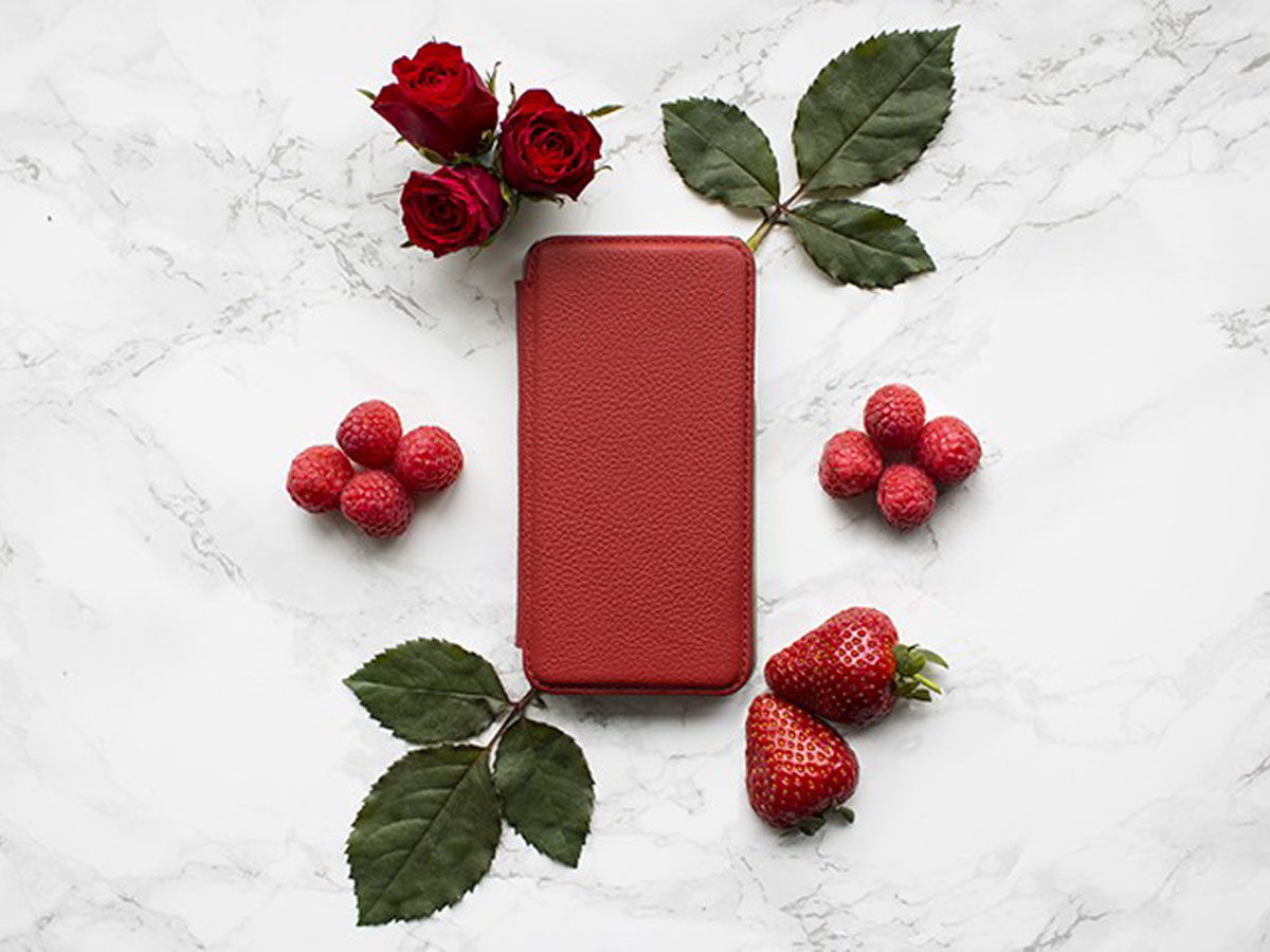 Greenwich Blake Folio Scarlet/Gold - Leren iPhone XR hoesje