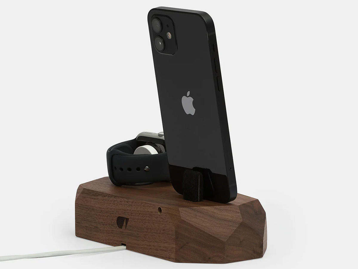 Oakywood Combo Dock Walnut - Houten Lightning/Watch Dock