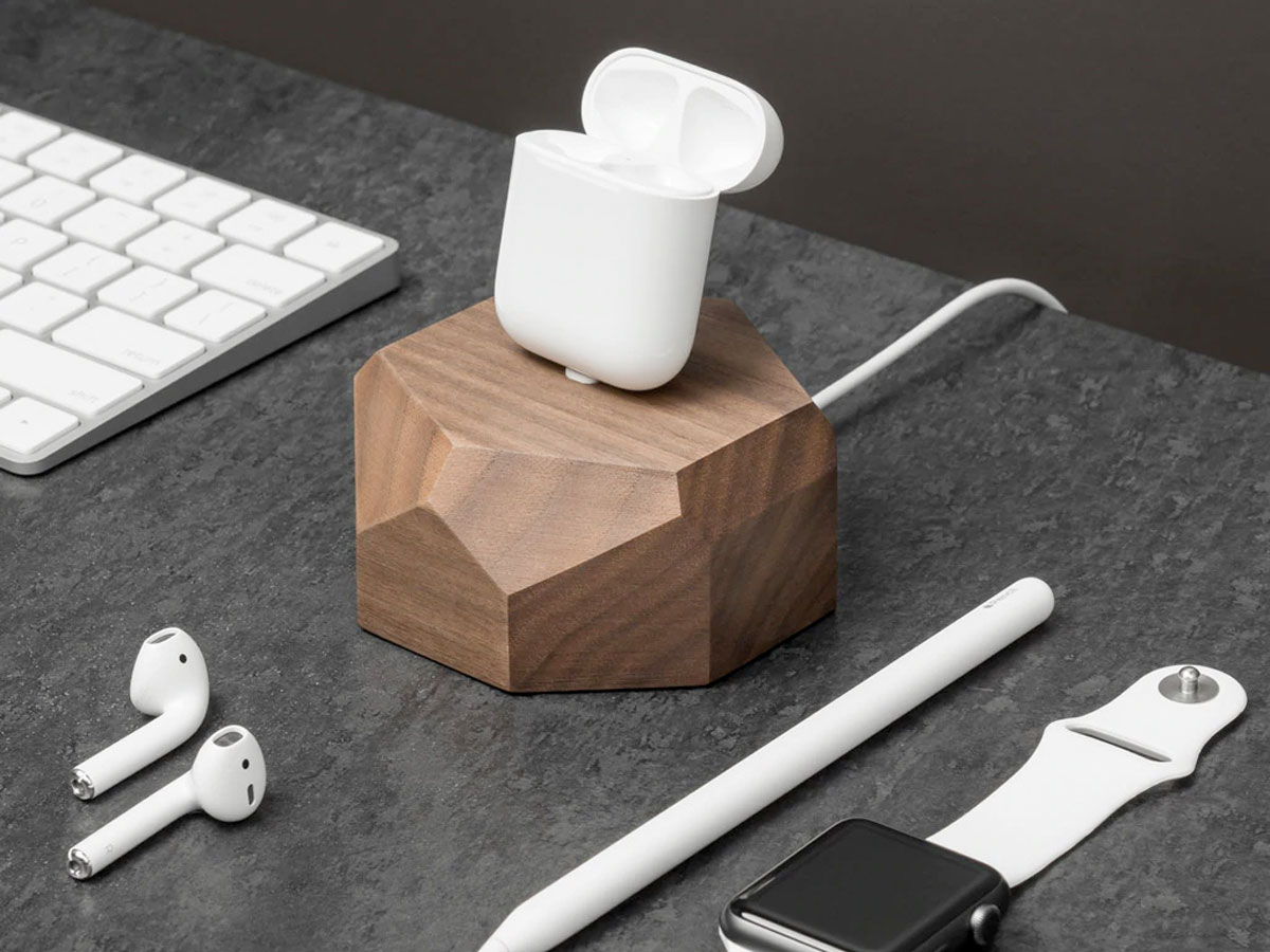 Oakywood iPhone Dock Walnut - Houten Lightning Dock