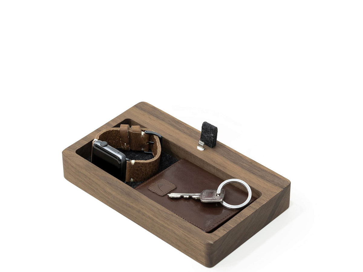 Oakywood Dock Organizer Walnut - Houten Catchall met Lightning Dock