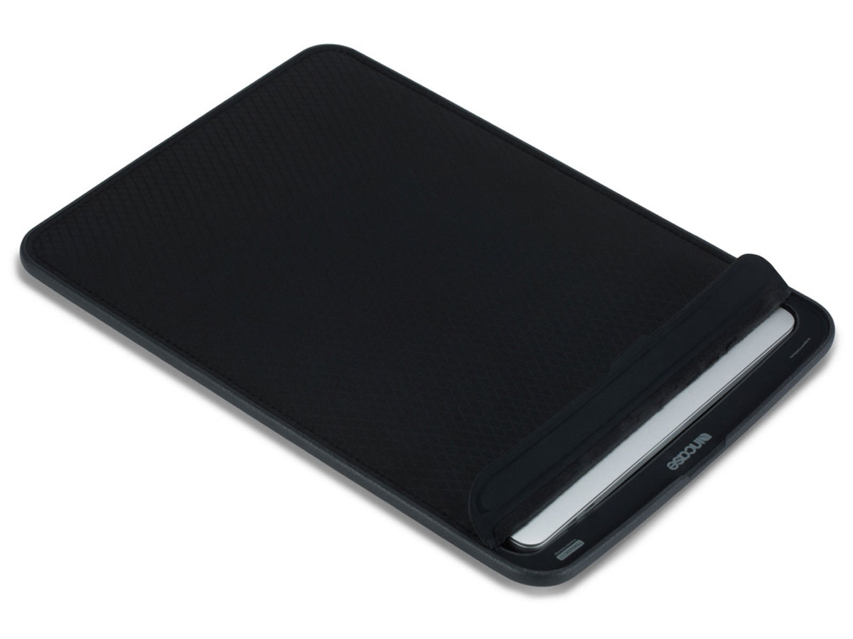 Incase Icon Sleeve - MacBook Pro 13