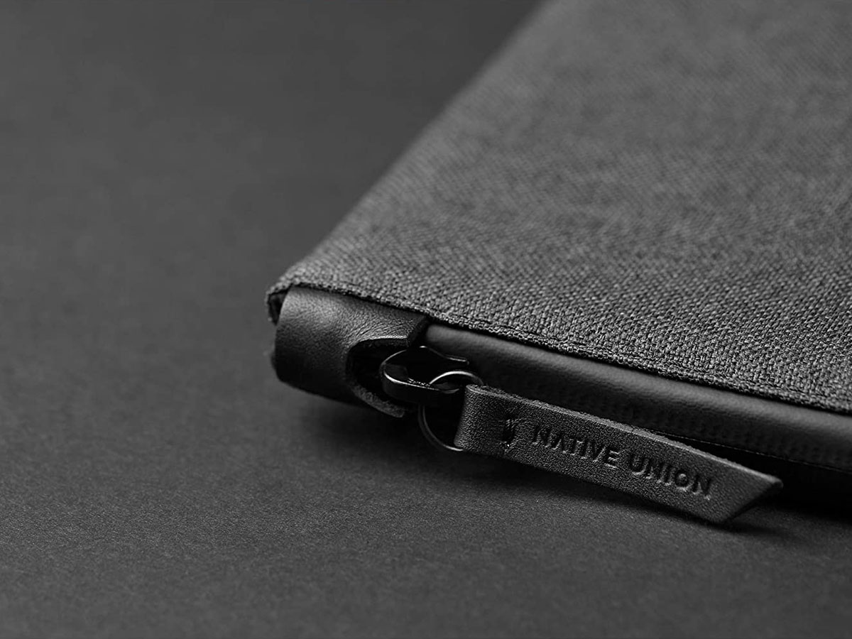 Native Union Stow Sleeve Slate - MacBook Air/Pro 15