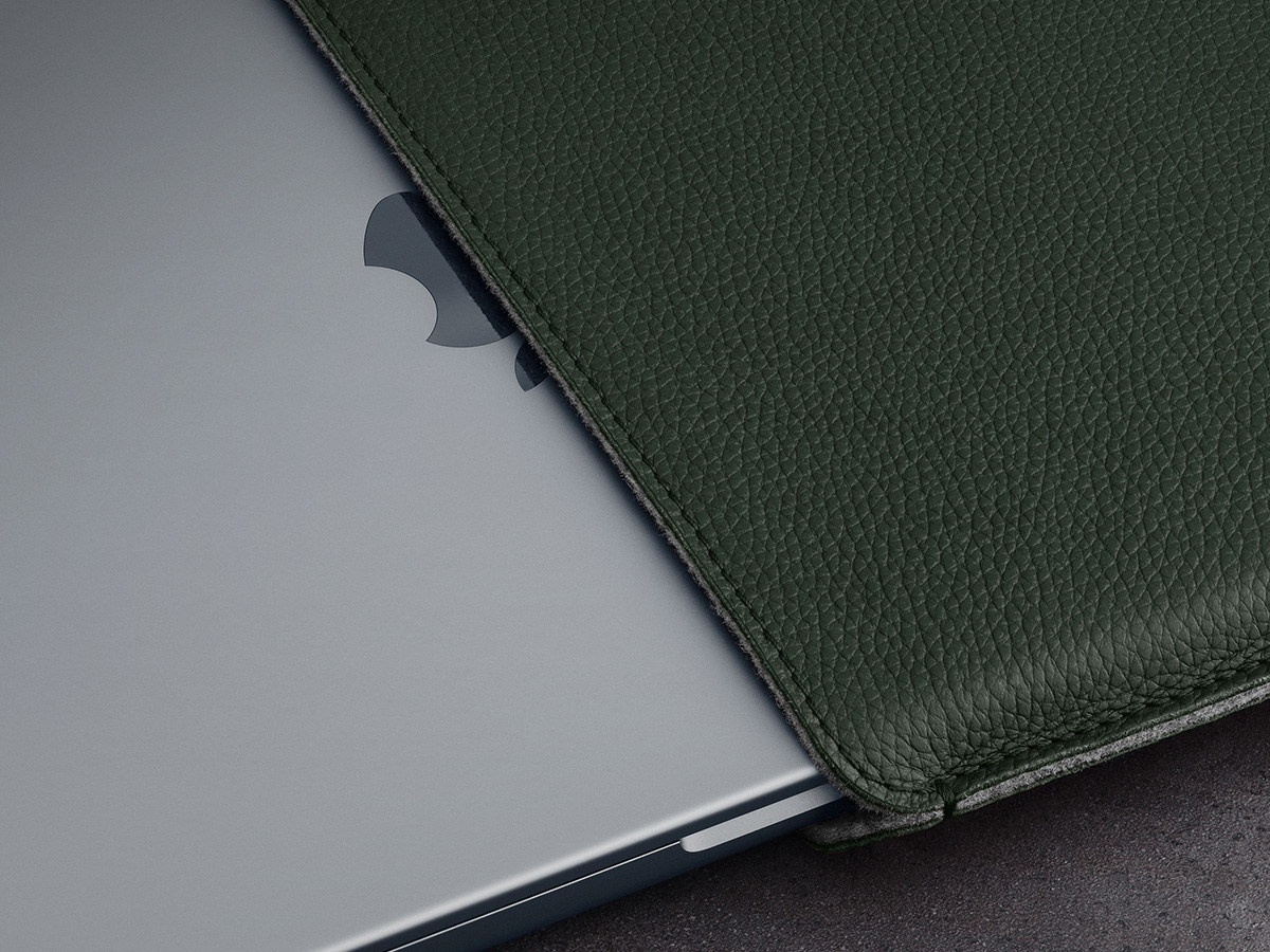 Woolnut Leather Sleeve Groen - MacBook Air 15