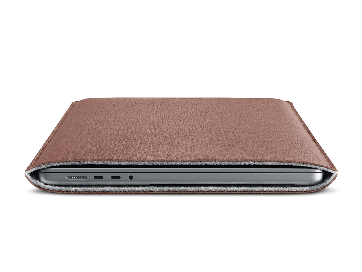 Woolnut Leather Sleeve Cognac - MacBook Pro 14