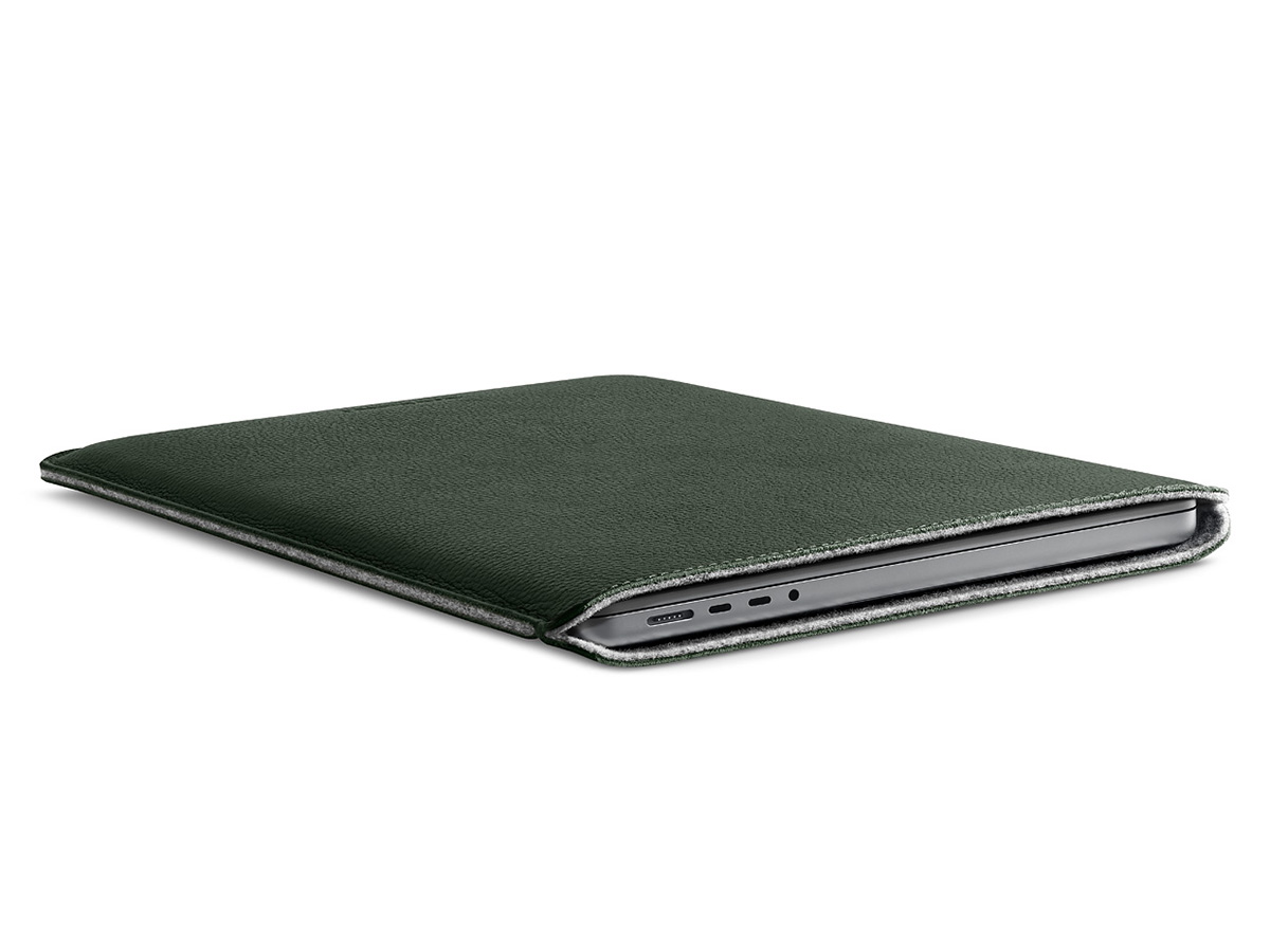 Woolnut Leather Sleeve Groen - MacBook Pro 14