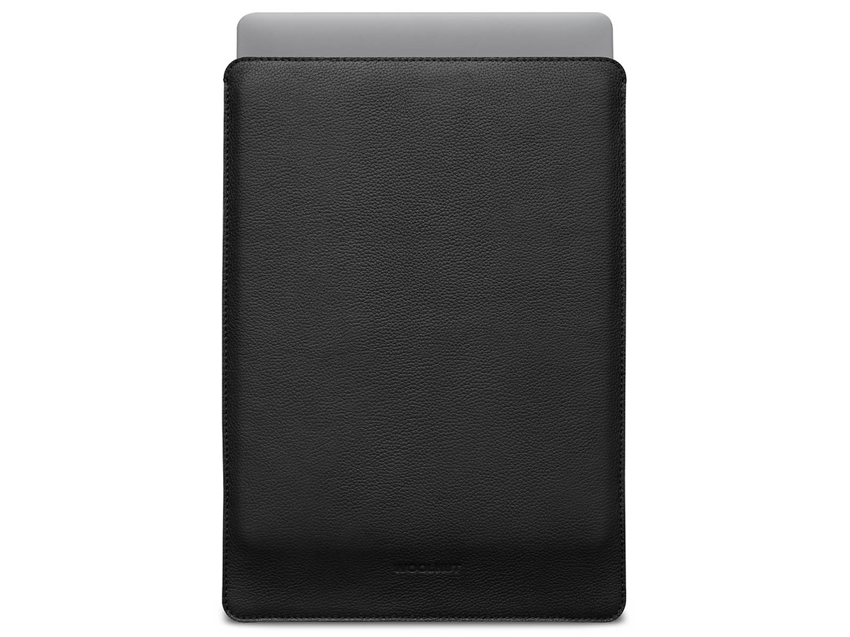 Woolnut Leather Sleeve Zwart - MacBook Pro 16