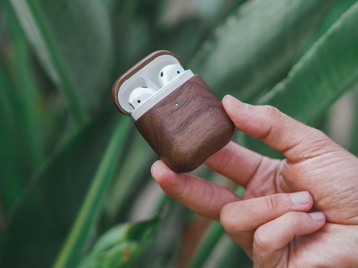 Woodcessories AirCase Wood - Houten AirPods 1 & 2 Hoesje