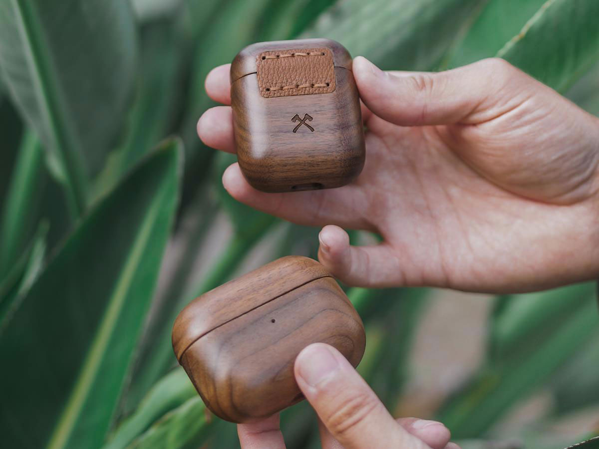 Woodcessories AirCase Wood - Houten AirPods 1 & 2 Hoesje