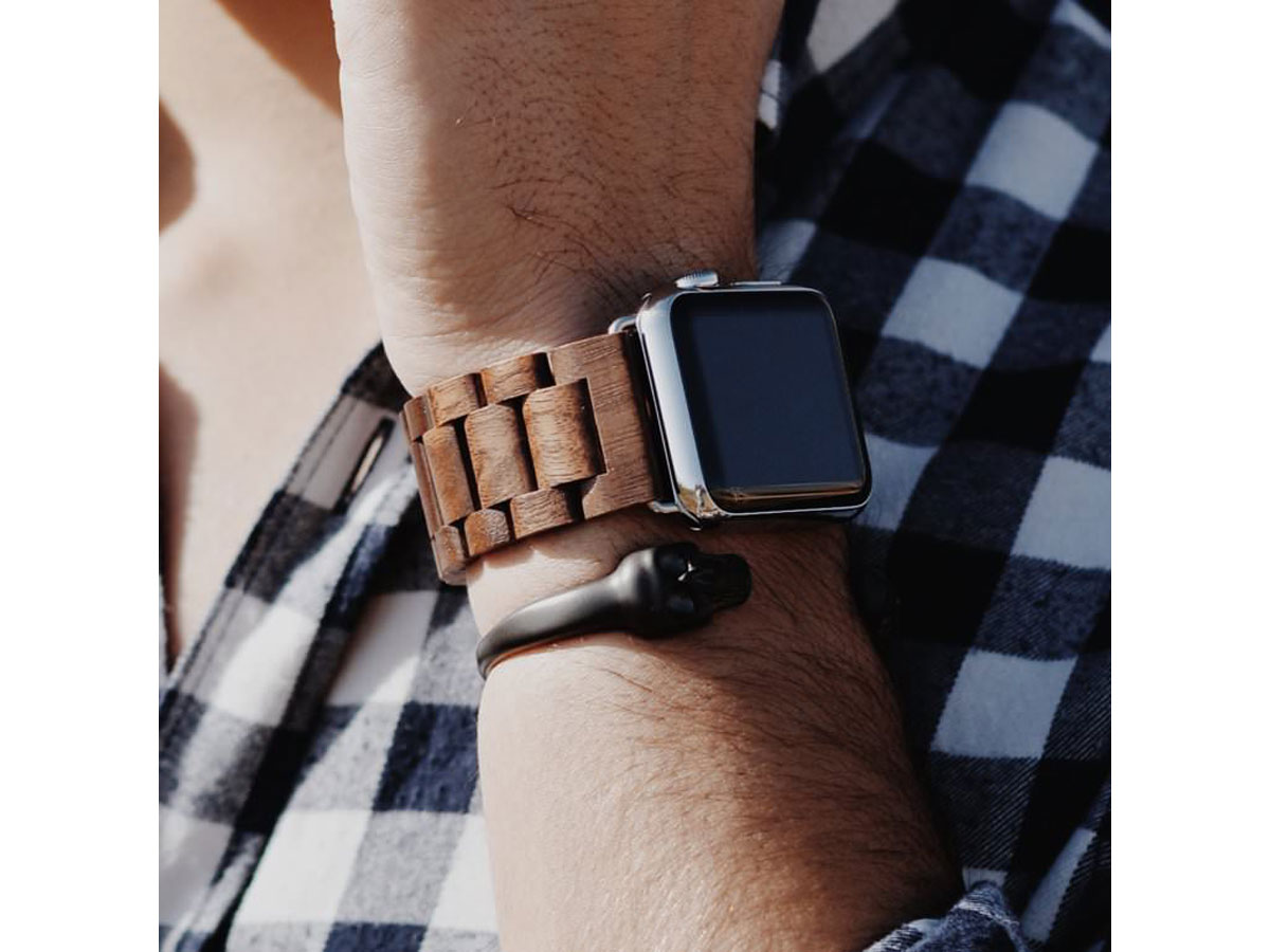 Woodcessories EcoStrap Walnut S - Houten Apple Watch Band 42/44/45mm