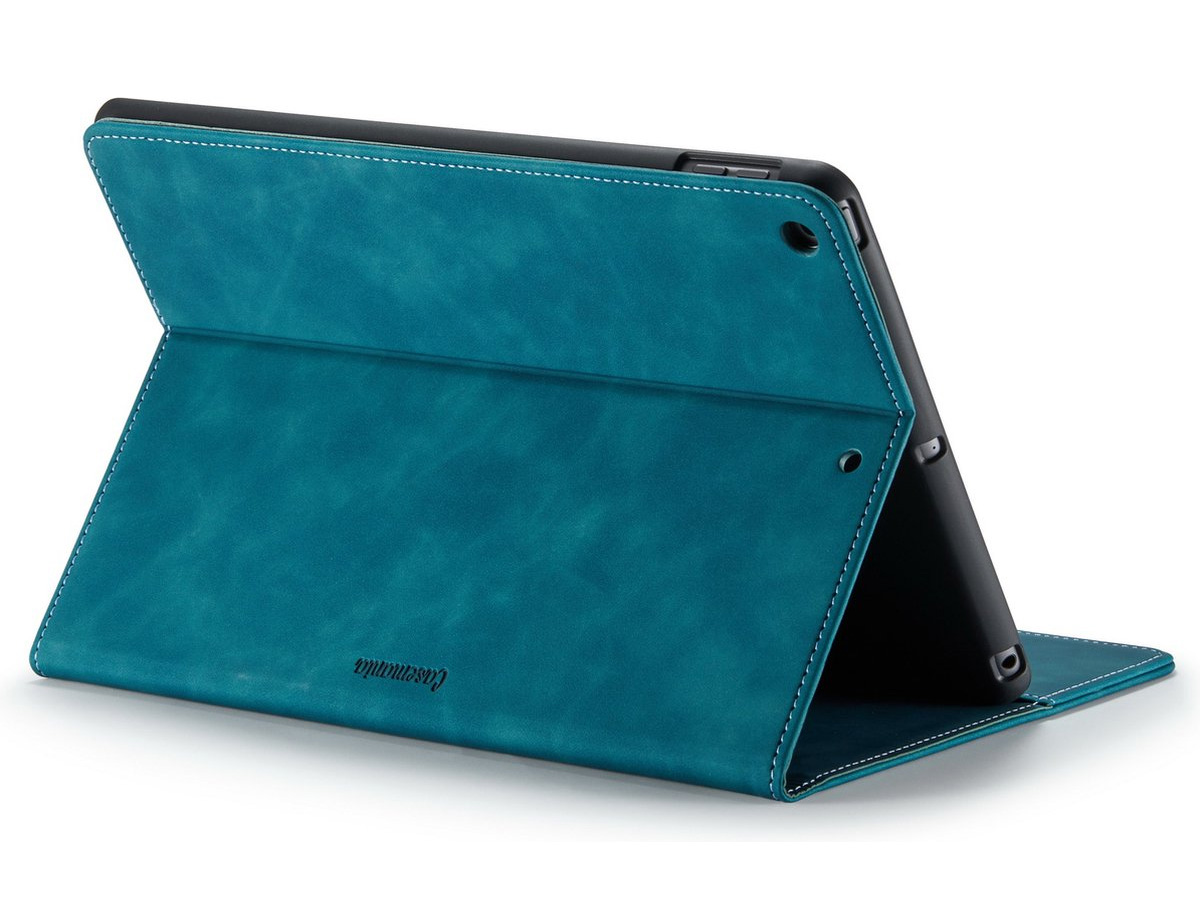 CaseMania Slim Stand Folio Case Donkergroen - iPad 10.2 hoesje