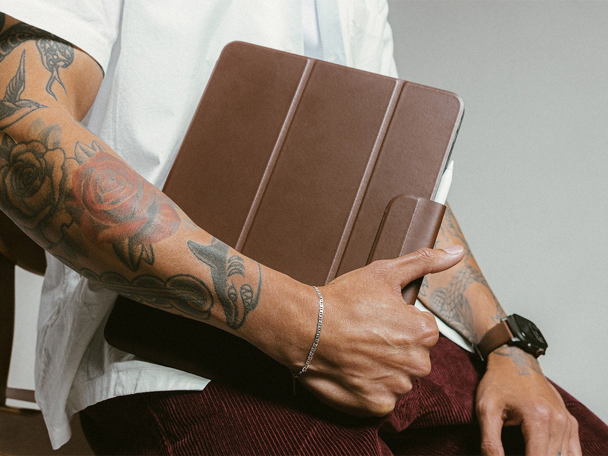 Nomad Leather Folio Bruin - Leren iPad Pro 11