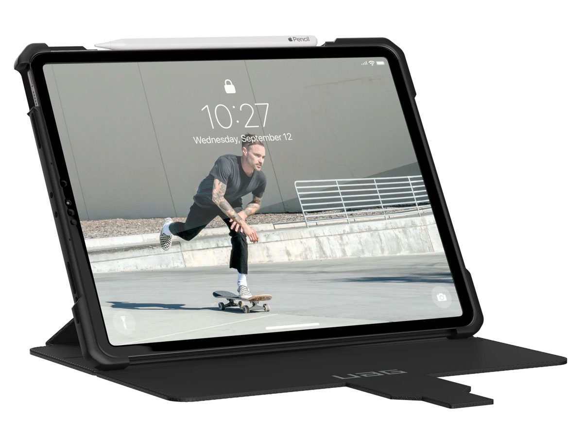 Urban Armor Gear Metropolis Zwart - iPad Pro 12.9/Air 13 Hoesje