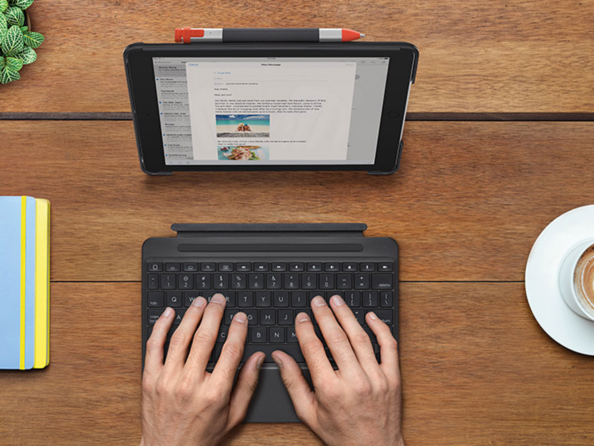 Logitech Slim Combo Keyboard Case - iPad 9.7 Toetsenbord Hoesje (QWERTY)