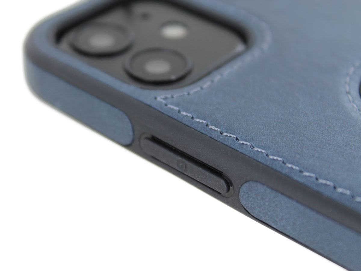 Classic 2in1 Leather Case Blauw - iPhone 12/12 Pro Hoesje Leer