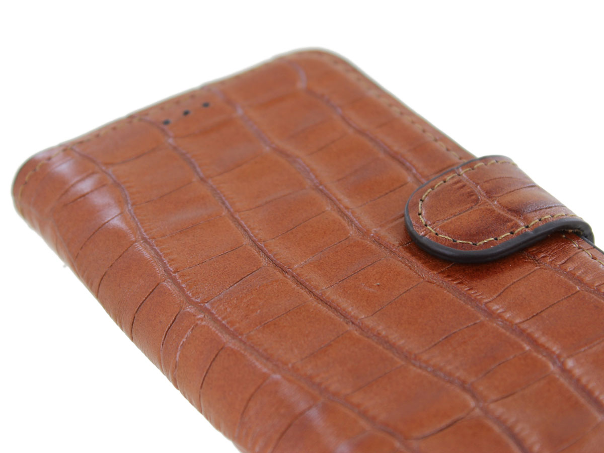 Classic Croco Leather Book Case Cognac - iPhone 12/12 Pro hoesje