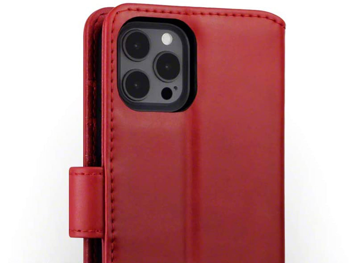 CaseBoutique Leather Wallet Rood Leer - iPhone 12/12 Pro hoesje