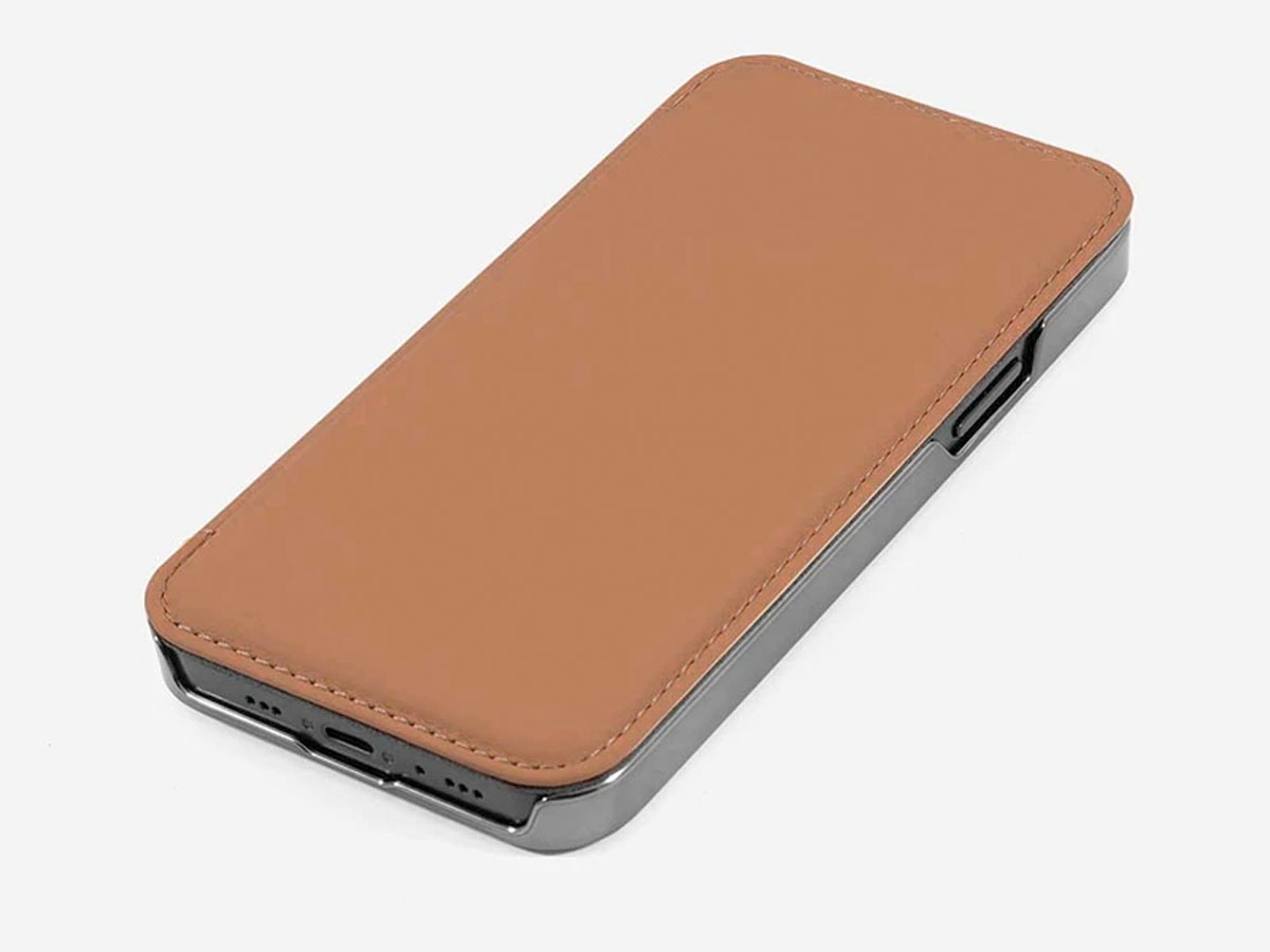 Greenwich Blake Leather Folio Saddle - iPhone 12/12 Pro Hoesje