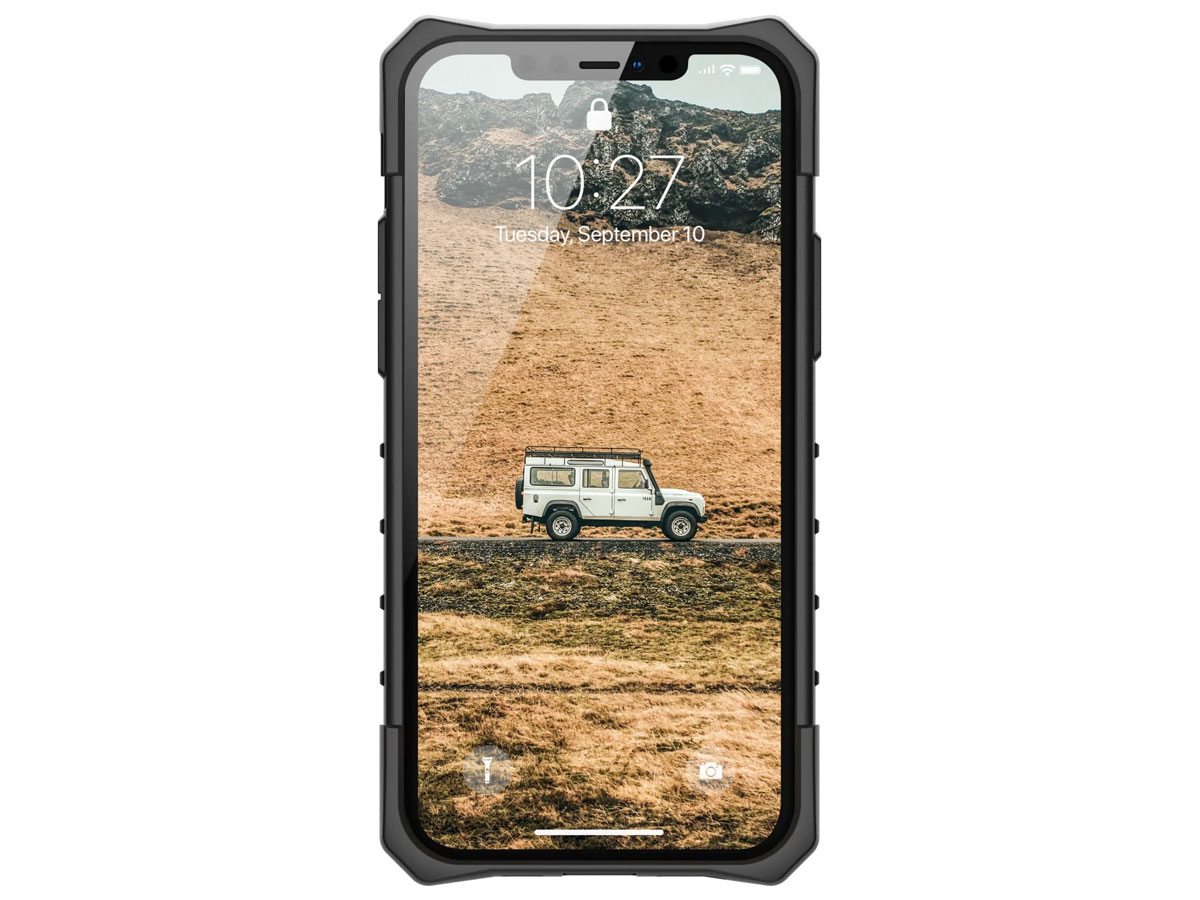 Urban Armor Gear Pathfinder Case Oranje - iPhone 12/12 Pro hoesje