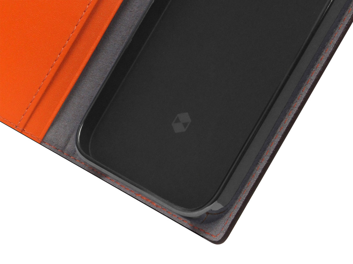 SLG Design D5 CSL Oranje Leer - iPhone 13 Mini hoesje