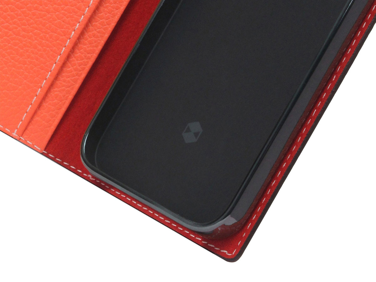 SLG Design D8 Folio Leer Coral - iPhone 13 Mini hoesje