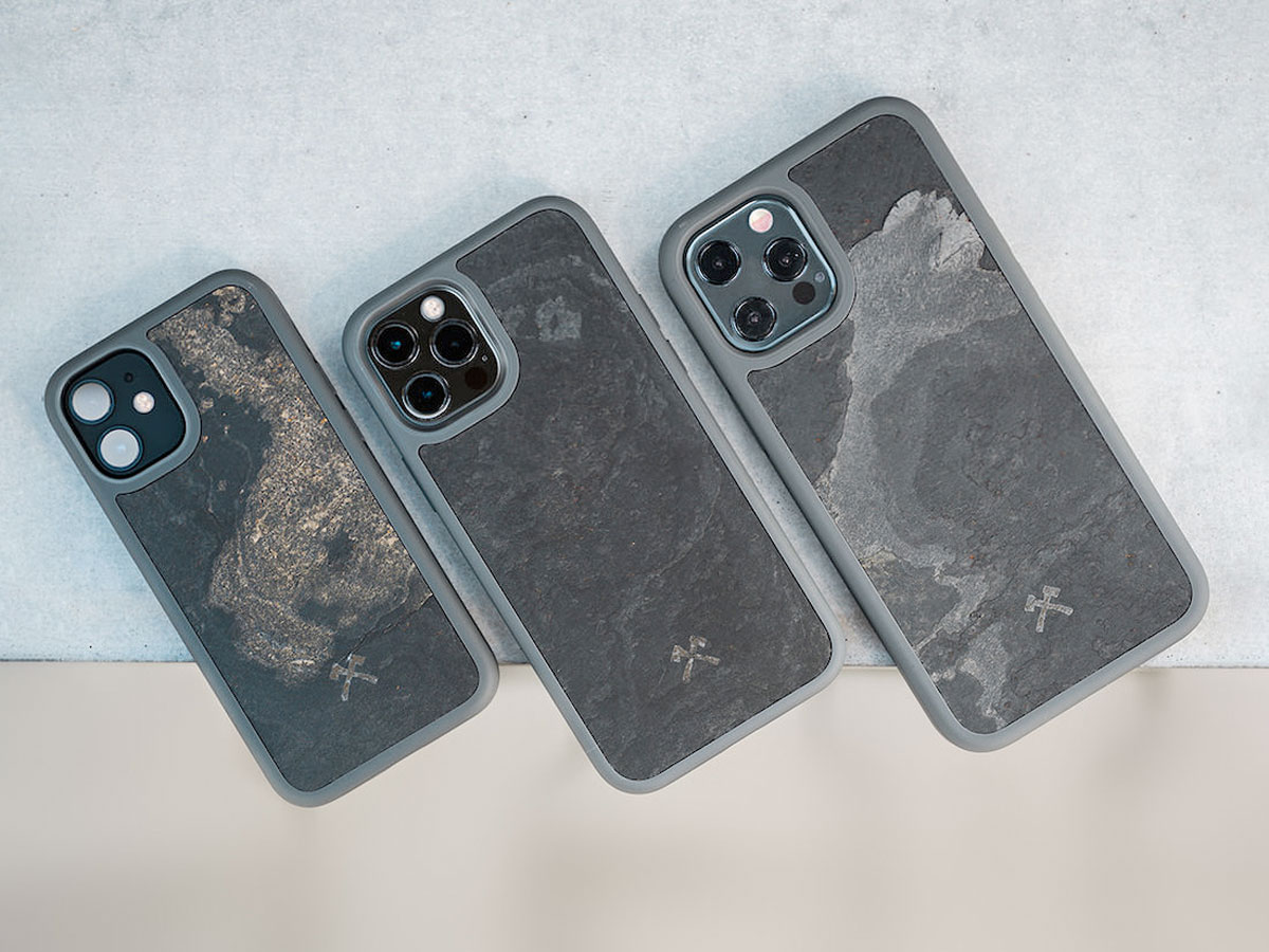 Woodcessories MagSafe Case Stone - iPhone 13 Mini hoesje van Steen