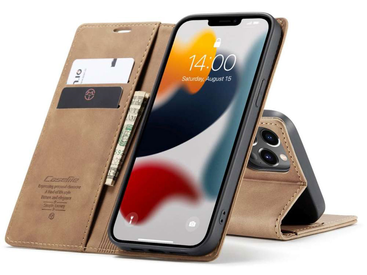 CaseMania Vintage Slim Bookcase Tan - iPhone 13 Pro hoesje