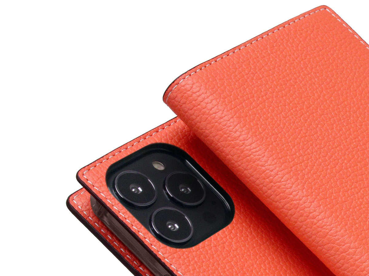 SLG Design D8 Folio Leer Coral - iPhone 13 Pro hoesje