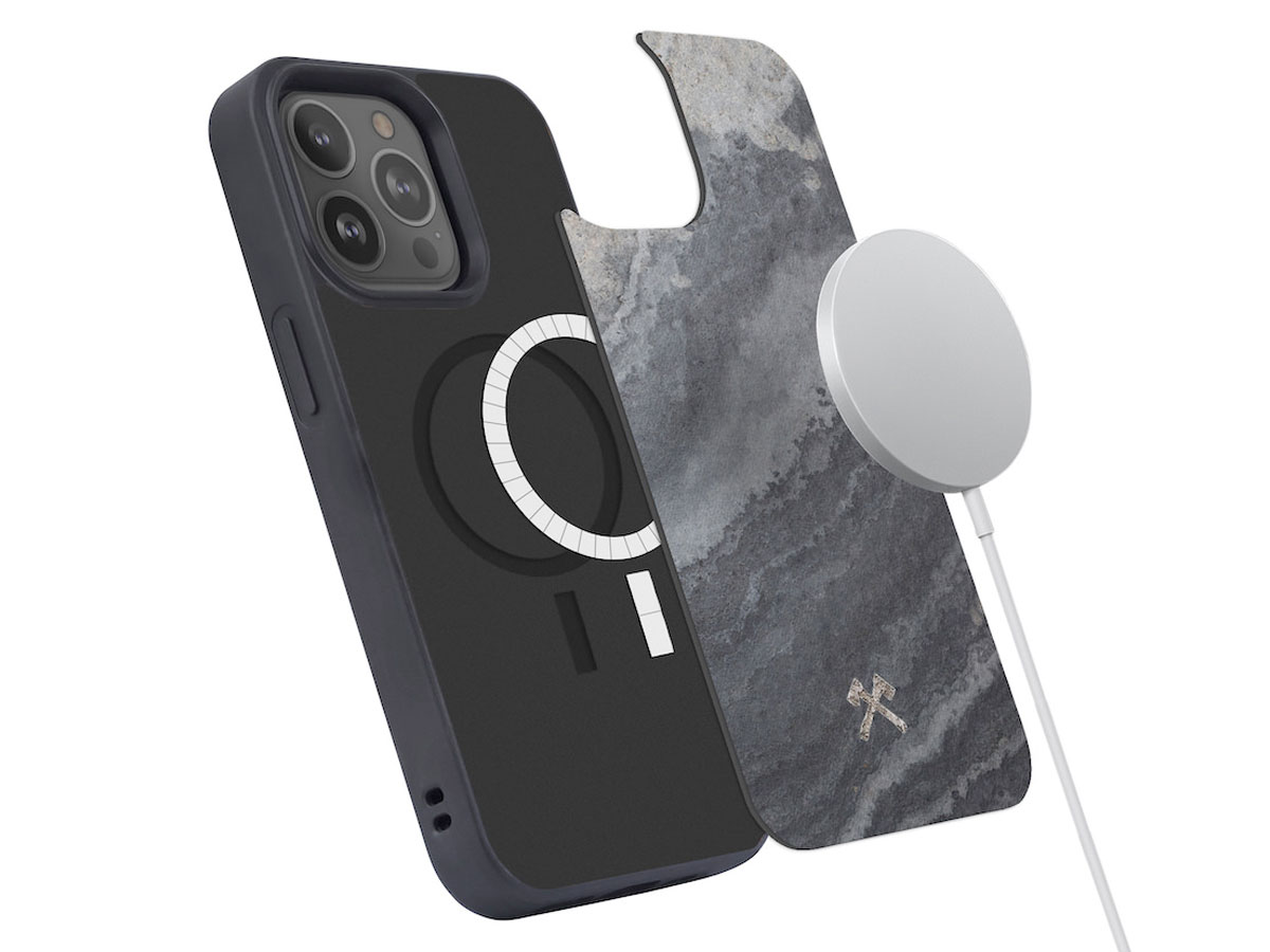 Woodcessories MagSafe Case Stone - iPhone 13 Pro hoesje van Steen