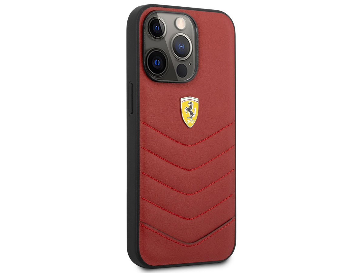 Ferrari Quilted Leather Case Rood - iPhone 13 Pro Max Hoesje