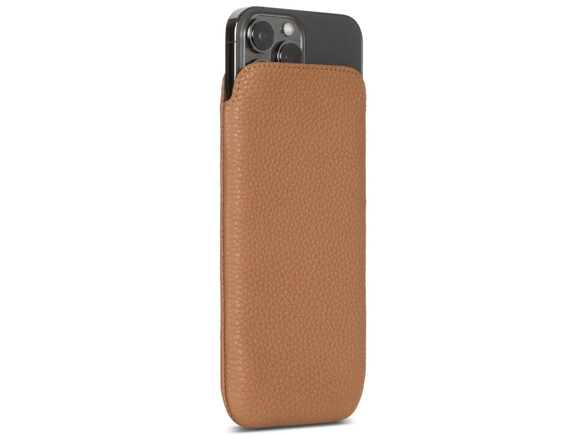 Sena Ultraslim Wallet Sleeve Bruin Leer - iPhone 13 Pro Max hoesje