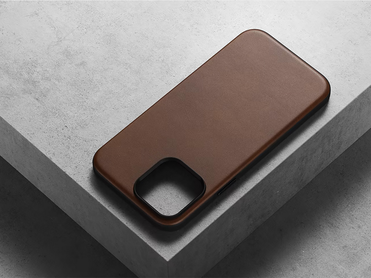 Nomad Modern Leather Case Bruin - iPhone 14 hoesje