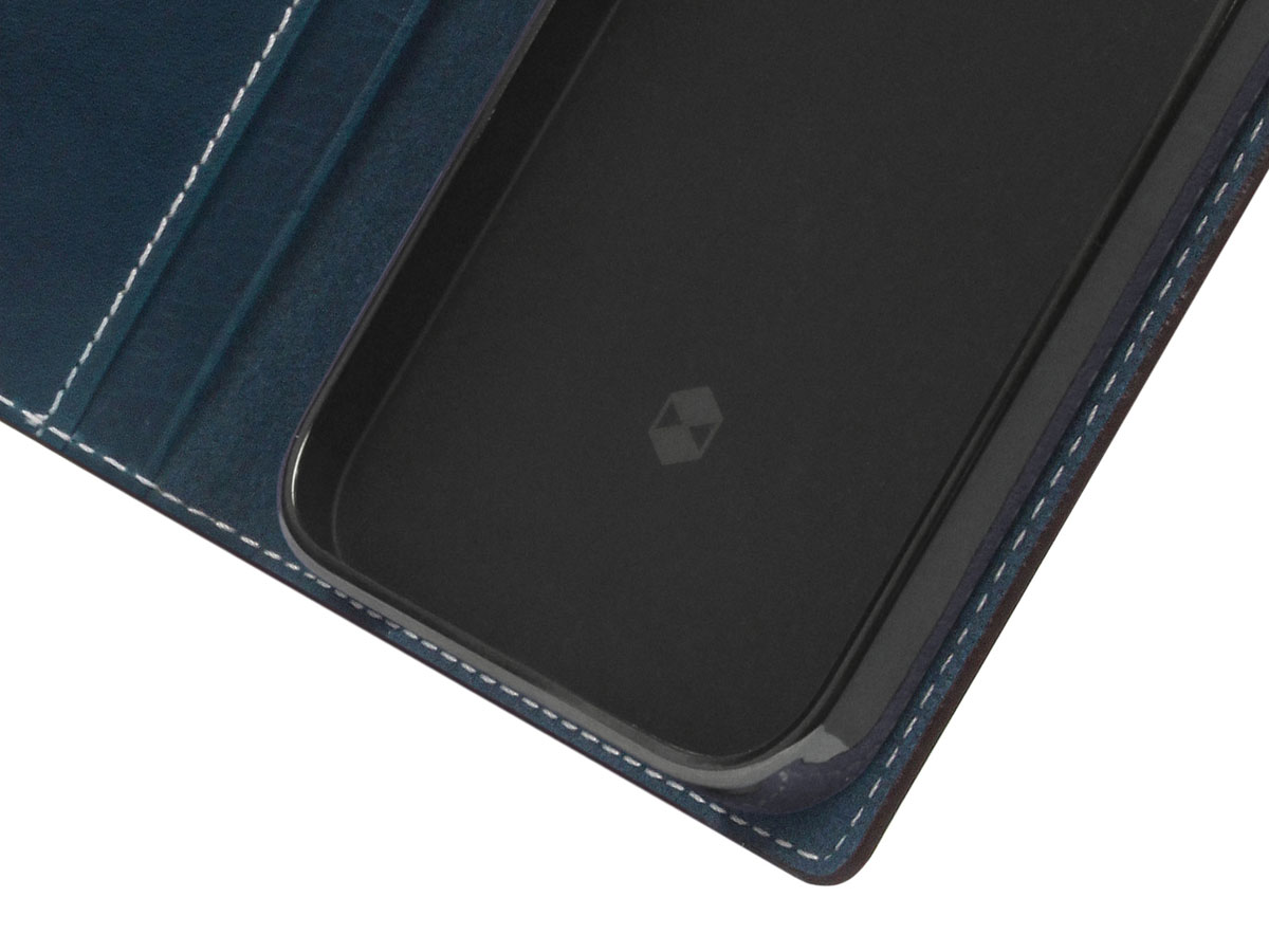 SLG Design D7 Italian Wax Leer Blauw - iPhone 14 Plus hoesje