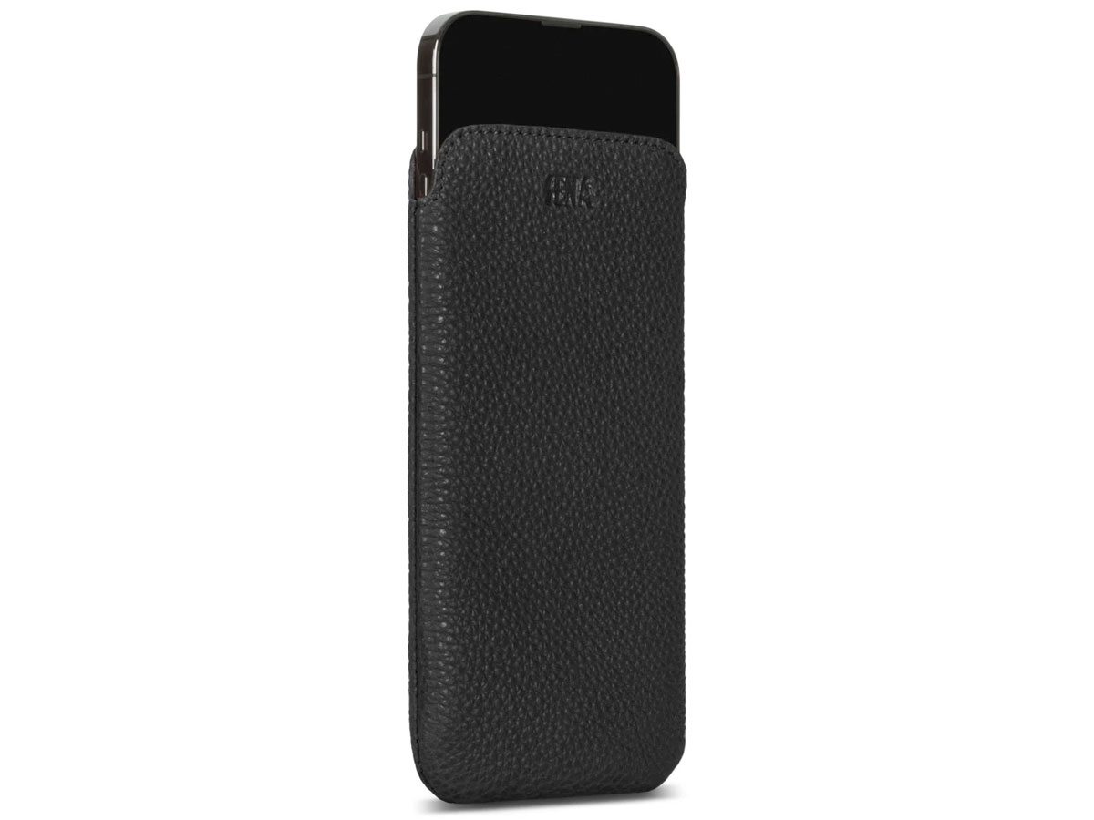 Sena Ultraslim Sleeve Zwart Leer - iPhone 14/14 Pro hoesje