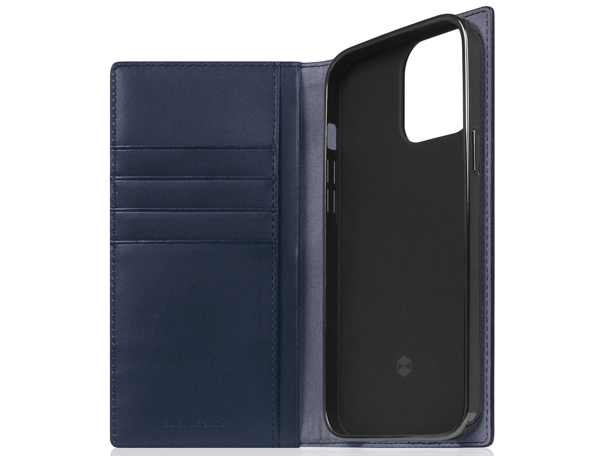 SLG Design D5 CSL Donkerblauw Leer - iPhone 14 Pro hoesje