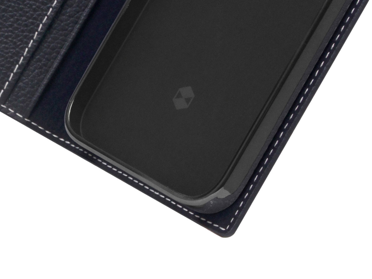 SLG Design D8 Folio Leer Black Blue - iPhone 14 Pro hoesje
