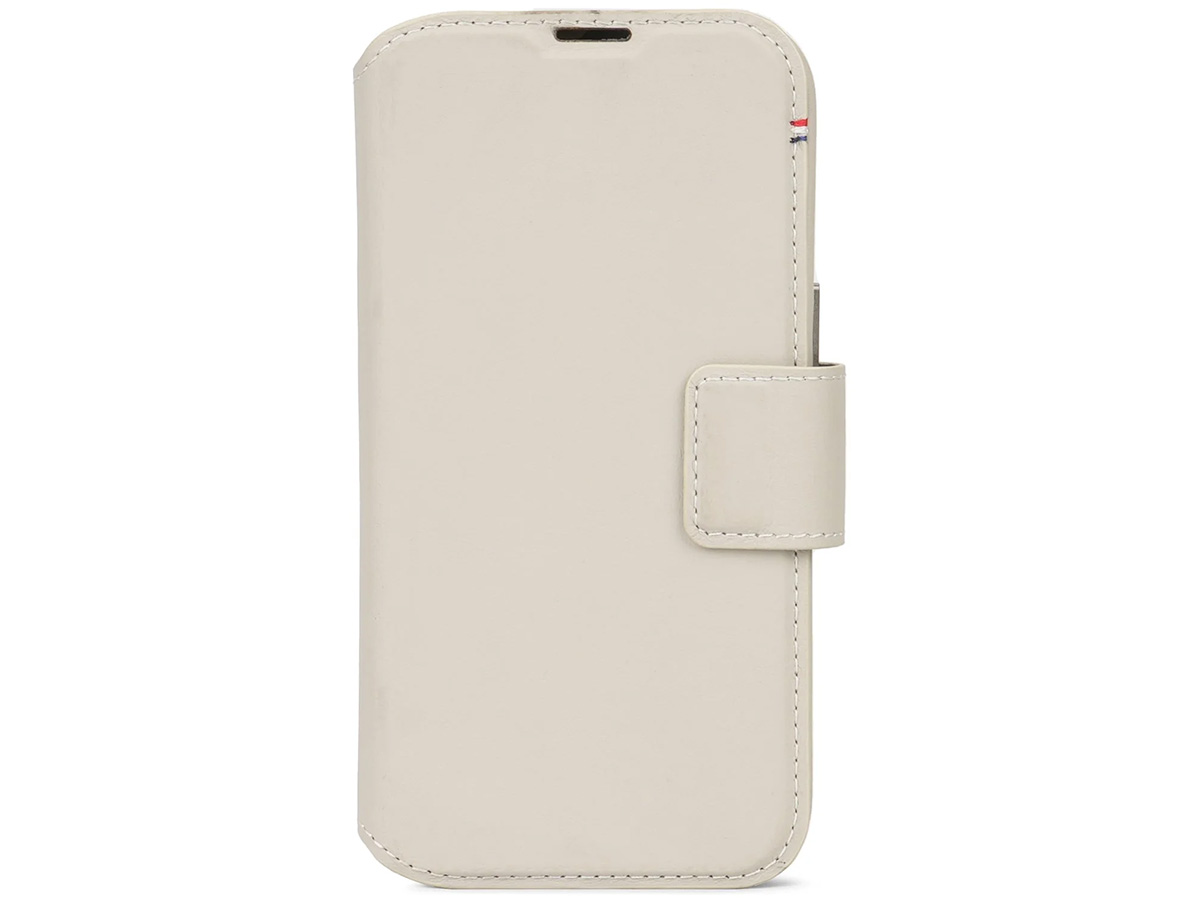 Decoded Leather Detachable Wallet Case Clay - iPhone 15 hoesje