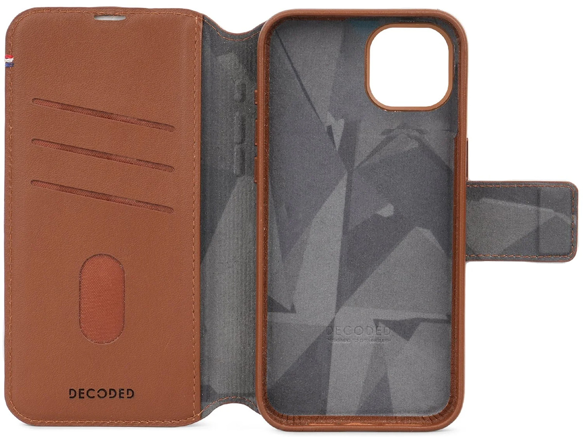 Decoded Leather Detachable Wallet Case Tan - iPhone 15 hoesje