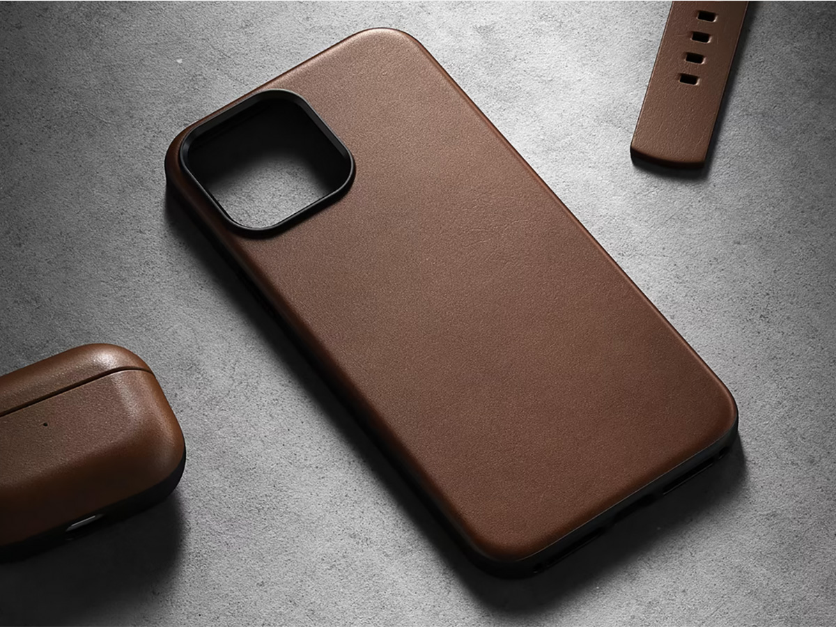 Nomad Modern Leather Case Bruin - iPhone 15 hoesje