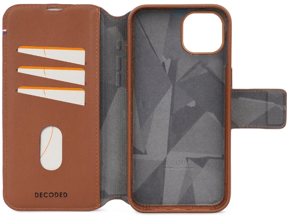 Decoded Leather Detachable Wallet Case Tan - iPhone 15 Plus hoesje
