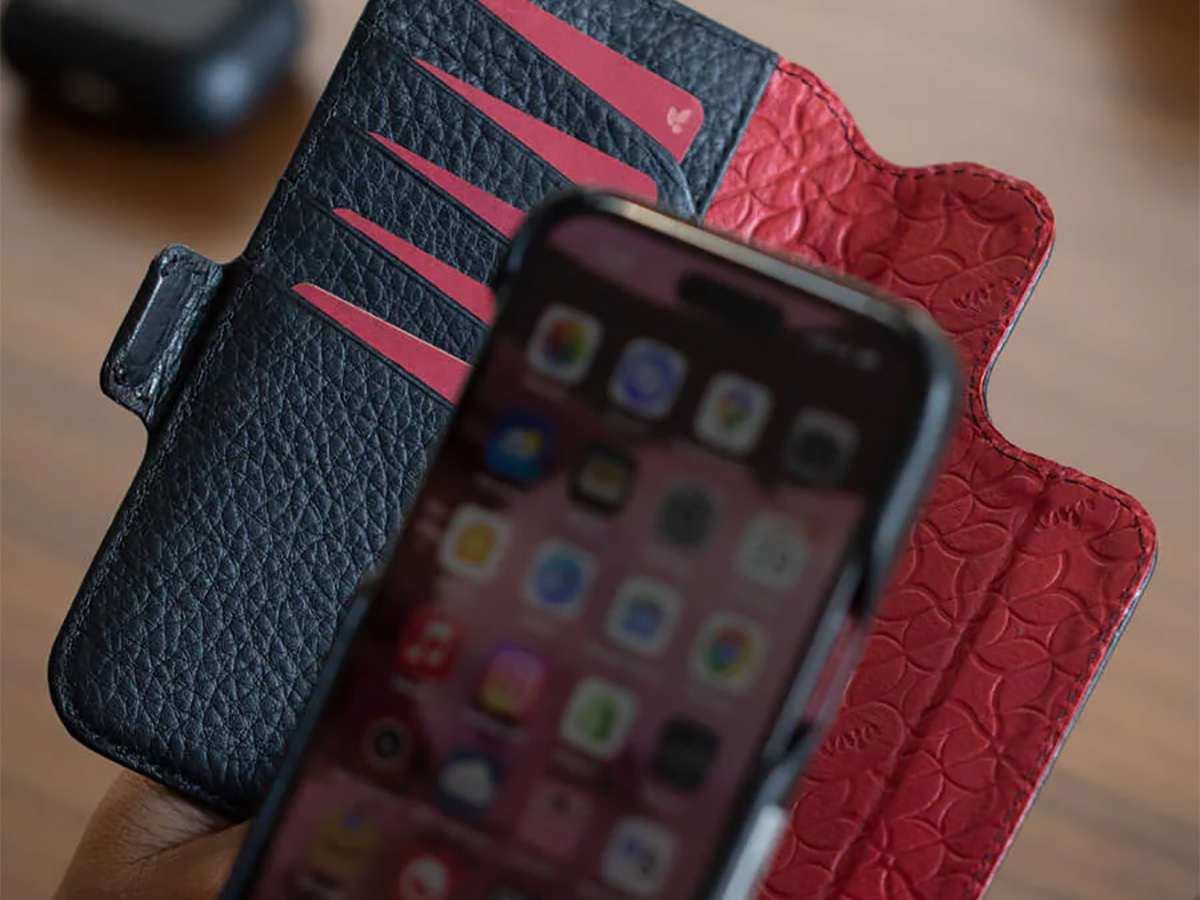 Vaja 2in1 Wallet Leather Case MagSafe Zwart - iPhone 15 Pro Hoesje Leer