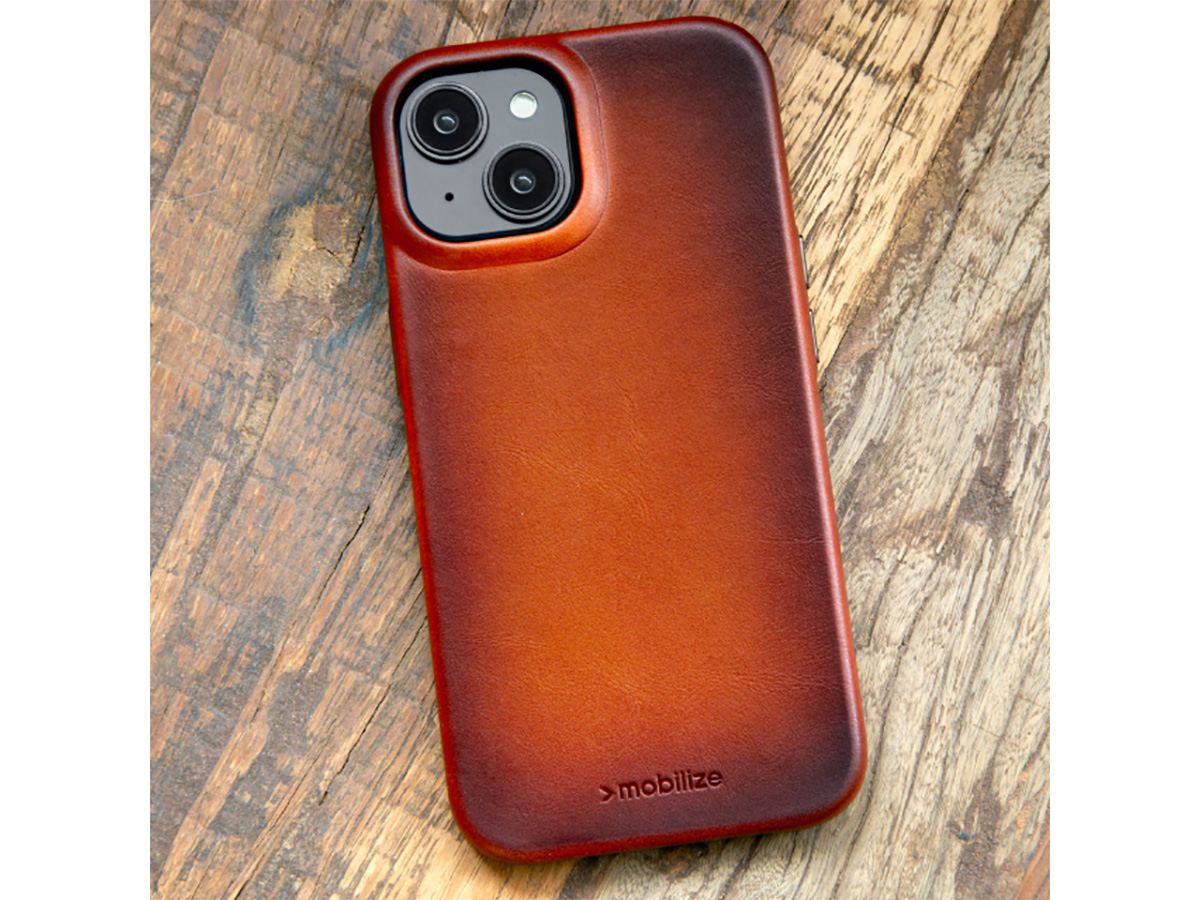 Mobilize MagSafe Leather Case Burned Cognac - iPhone 17 hoesje
