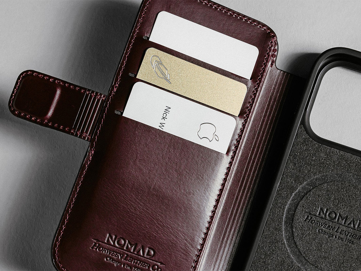 Nomad Horween Modern Leather Folio Burgundy - iPhone 17 Pro Max hoesje