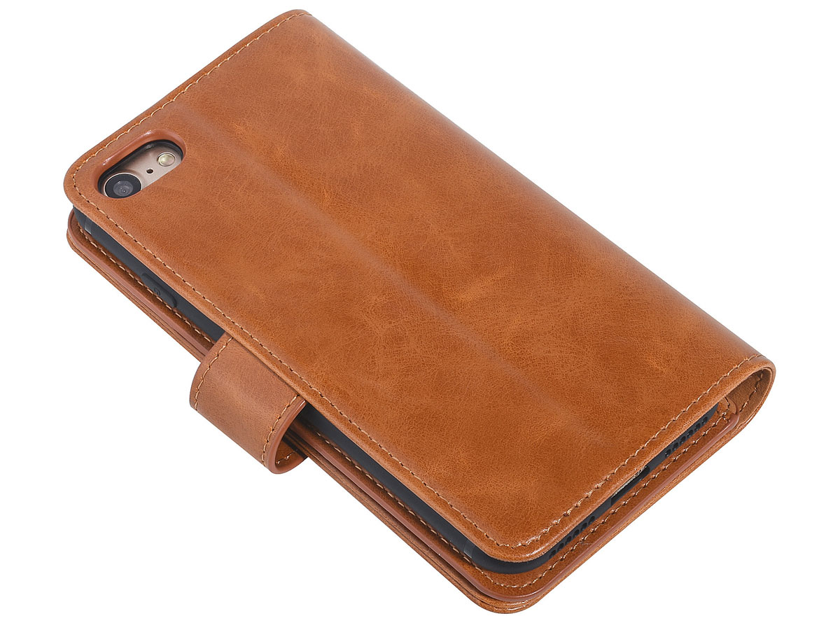 Uniq True Wallet Case Cognac - iPhone SE / 8 / 7 hoesje