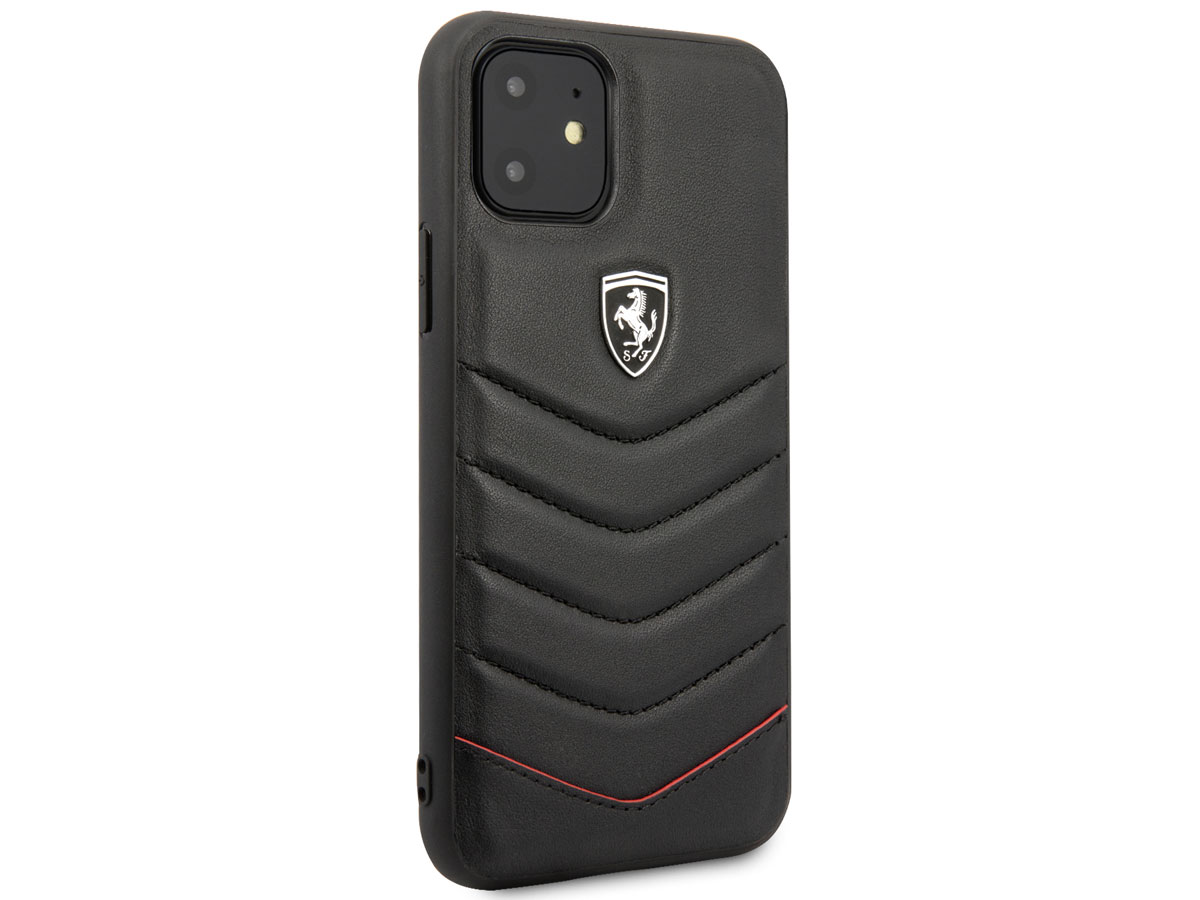 Ferrari Quilted Leather Case Zwart - iPhone 11/XR Hoesje