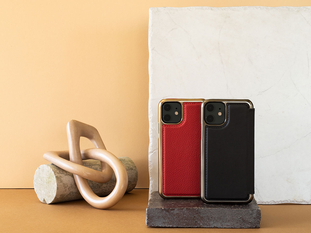 Greenwich Blake Folio Scarlet/Gold - iPhone 11 Hoesje Leer