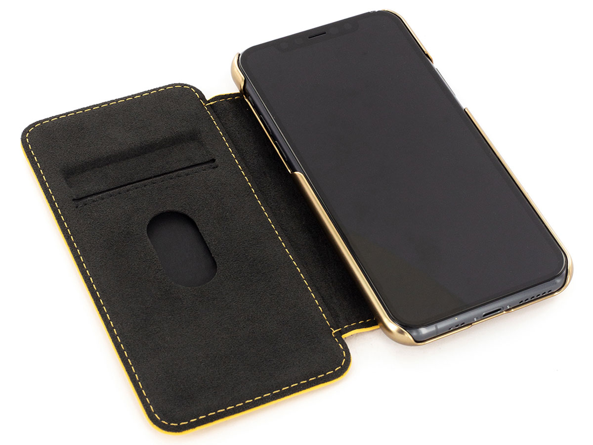 Greenwich Blake Folio Canary/Gold - iPhone 11/XR Hoesje Leer