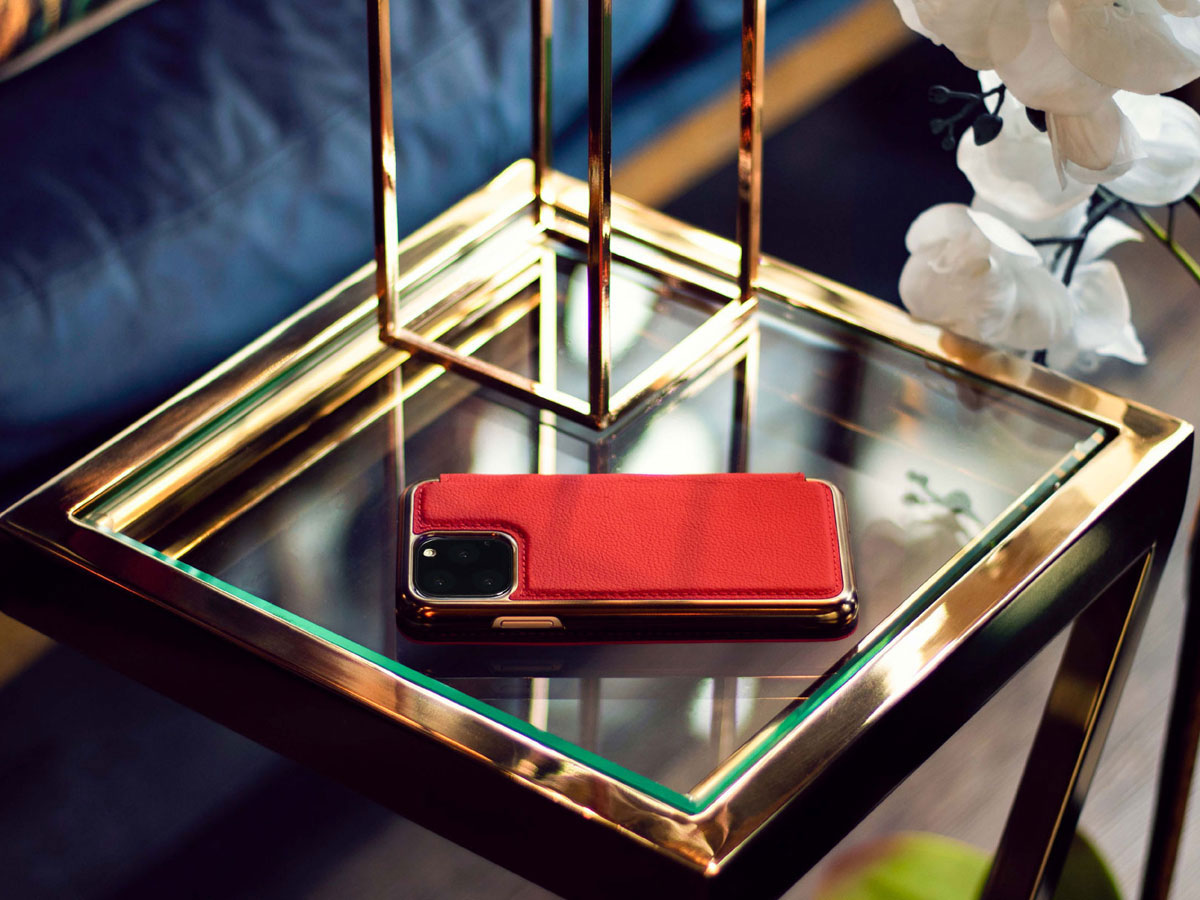 Greenwich Blake Folio Scarlet/Gold - iPhone 11 Hoesje Leer