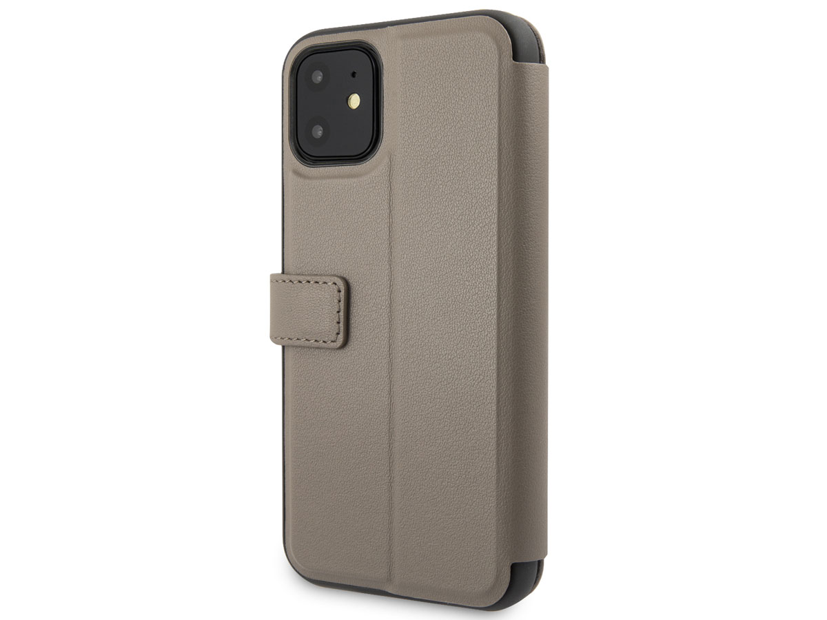 Mercedes-Benz Leather Bookcase Bruin - iPhone 11/XR hoesje