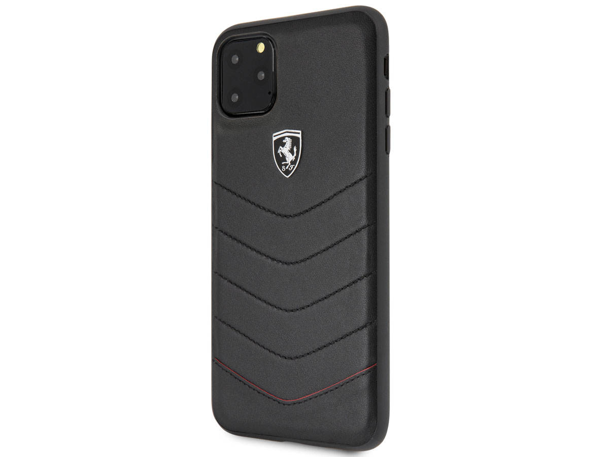 Ferrari Quilted Leather Case Zwart - iPhone 11 Pro Max Hoesje