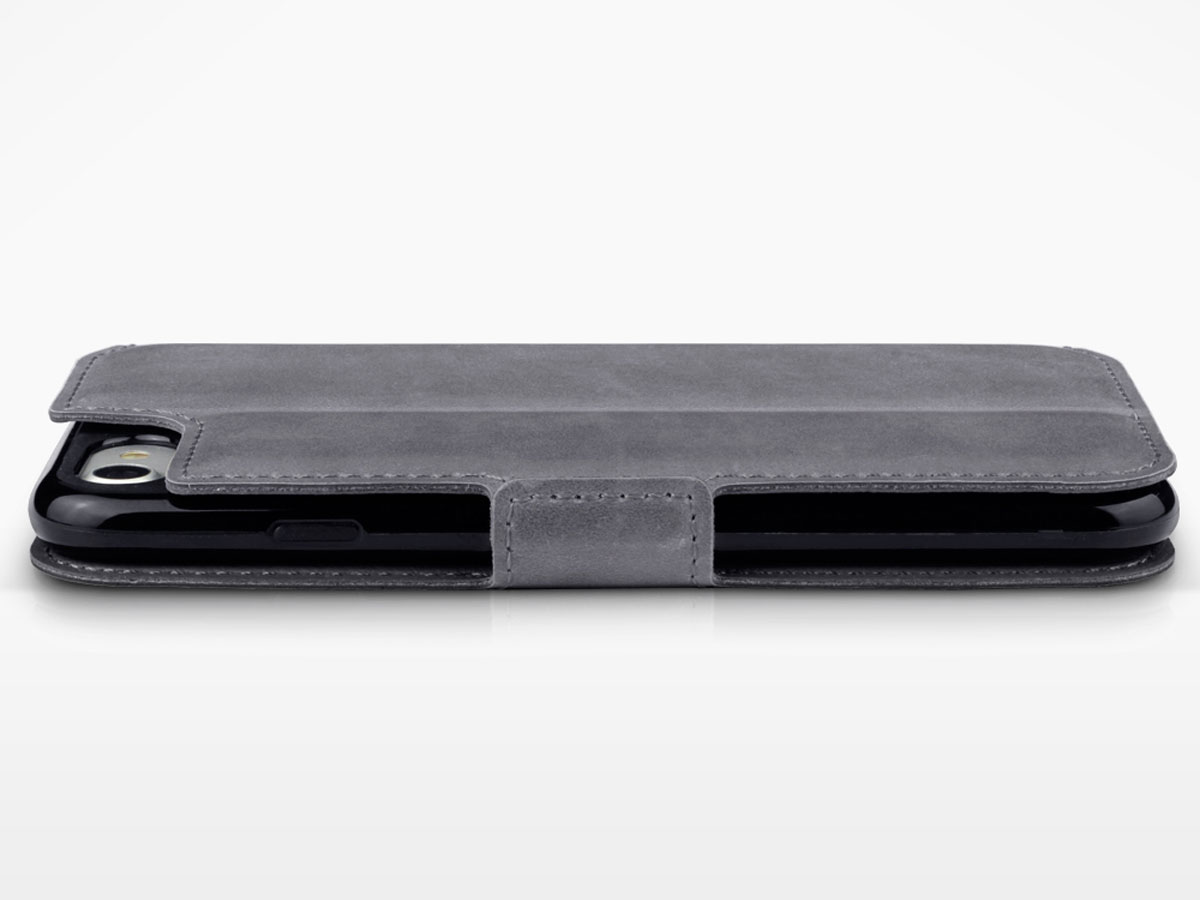 CaseBoutique Slim Book Grijs Leer - iPhone SE 2020 / 8 / 7 hoesje